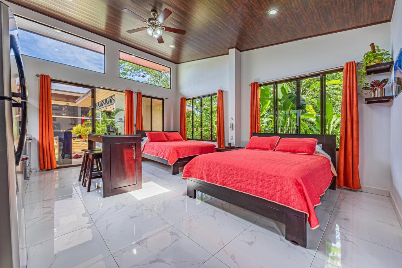 Shalom Chamo Villas อูวีตา ภายนอก รูปภาพ