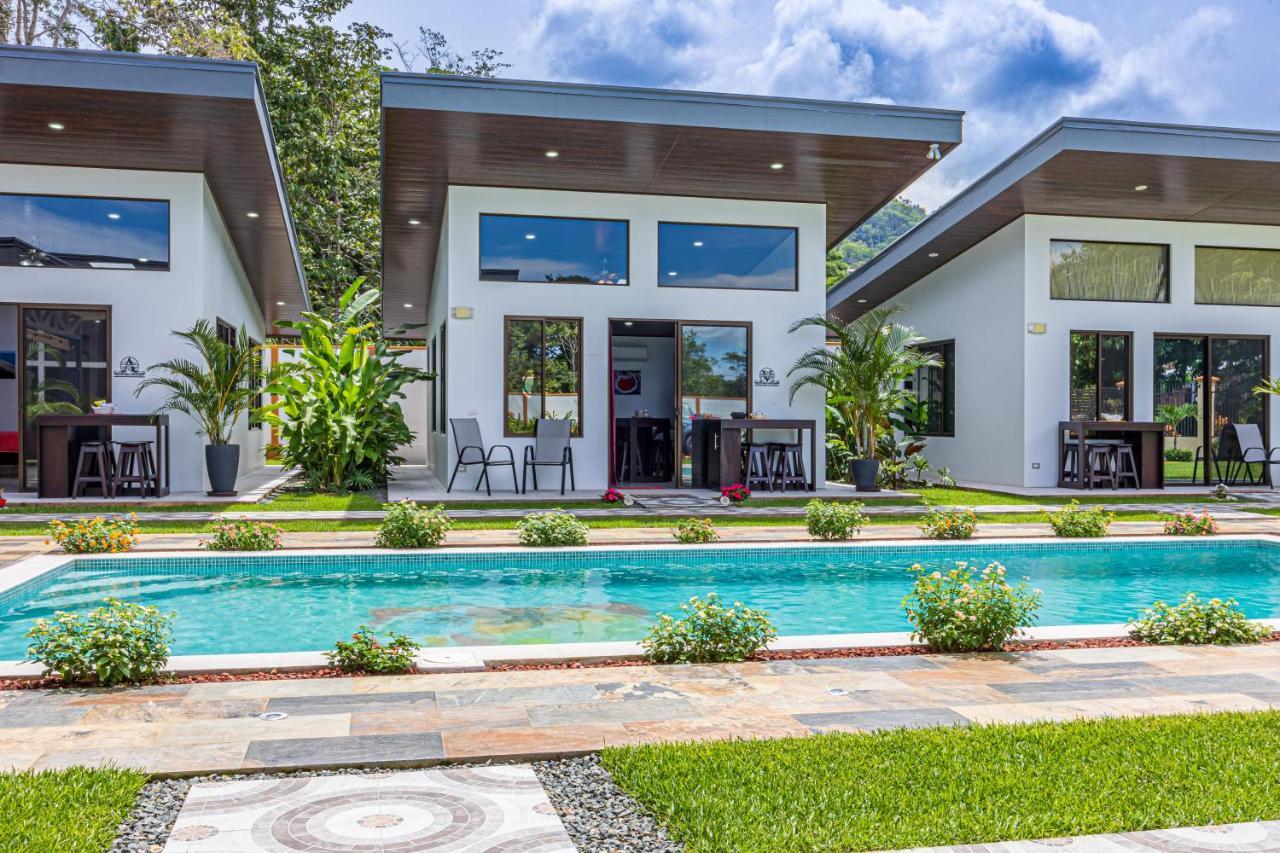 Shalom Chamo Villas อูวีตา ภายนอก รูปภาพ