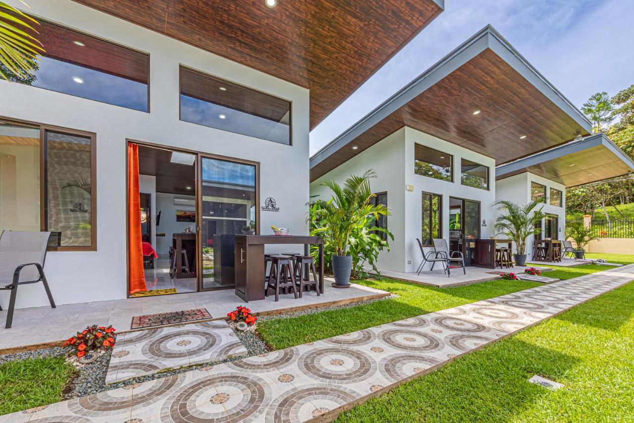 Shalom Chamo Villas อูวีตา ภายนอก รูปภาพ